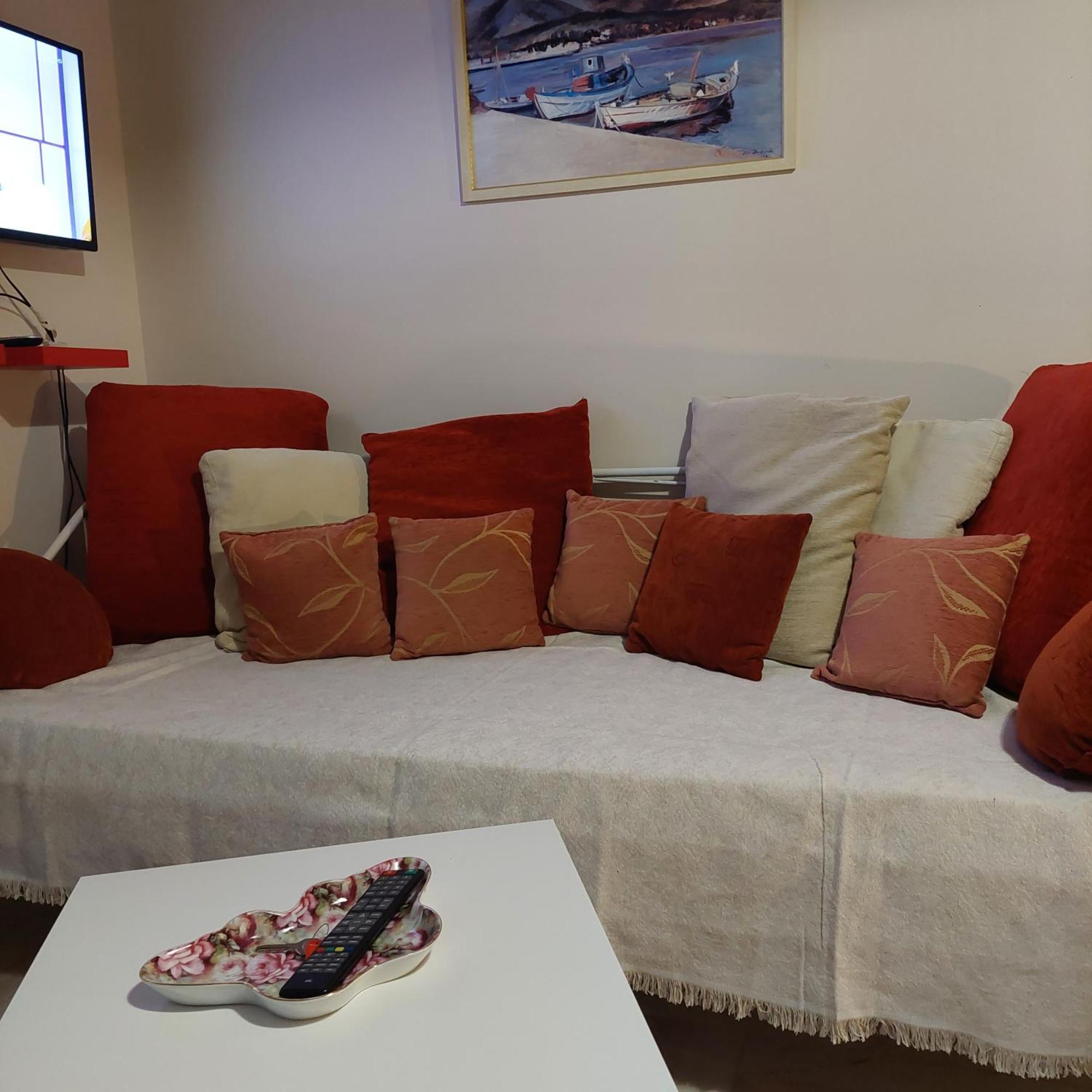 פאטרה Family Apartment מראה חיצוני תמונה